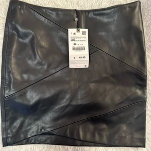 Zara fake leather skirt size xs